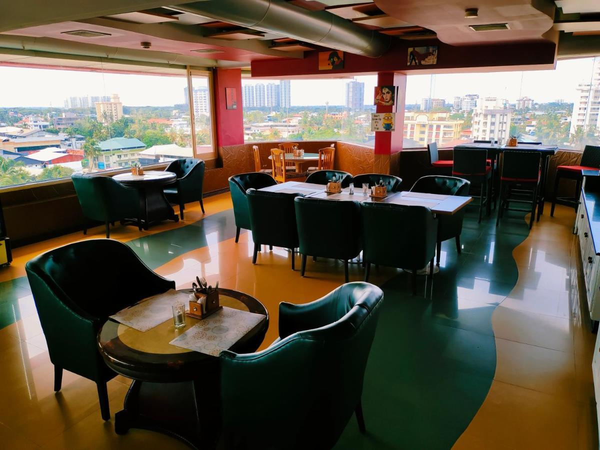 总统酒店 Kochi 外观 照片