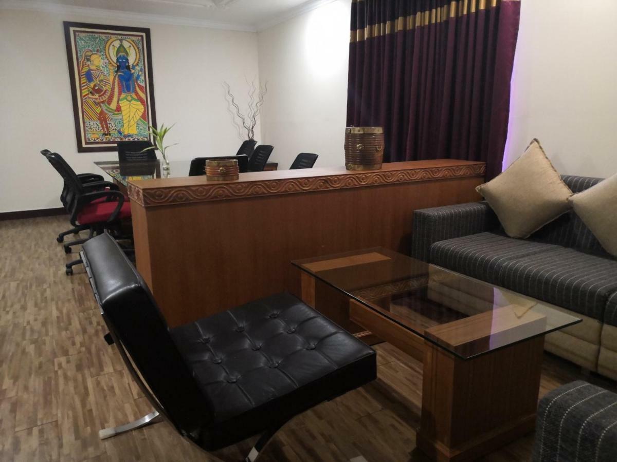 总统酒店 Kochi 外观 照片